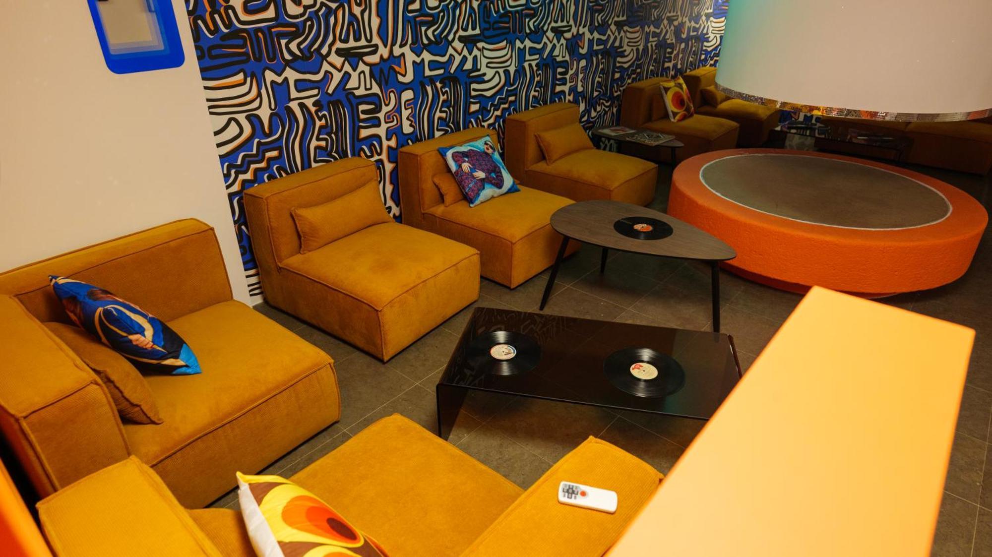 Hyp'Hotel Saint-Marcellin  Esterno foto